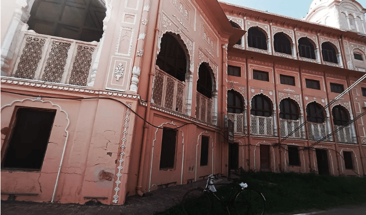 The Shattered Sheesh Mahal